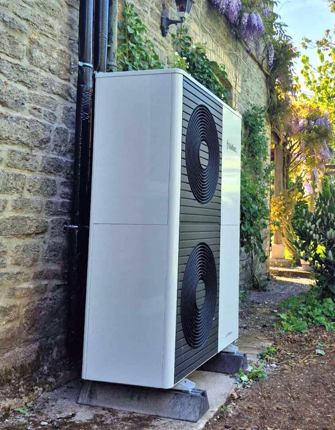 Heat pump outdoor unit
